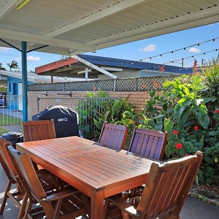 Oscar Motel Bundaberg Buitenkant foto