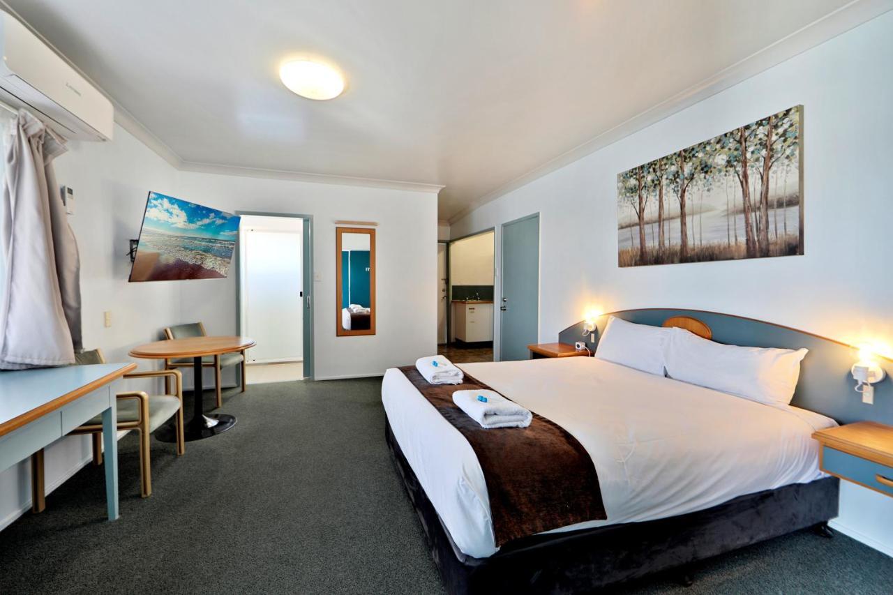Oscar Motel Bundaberg Buitenkant foto