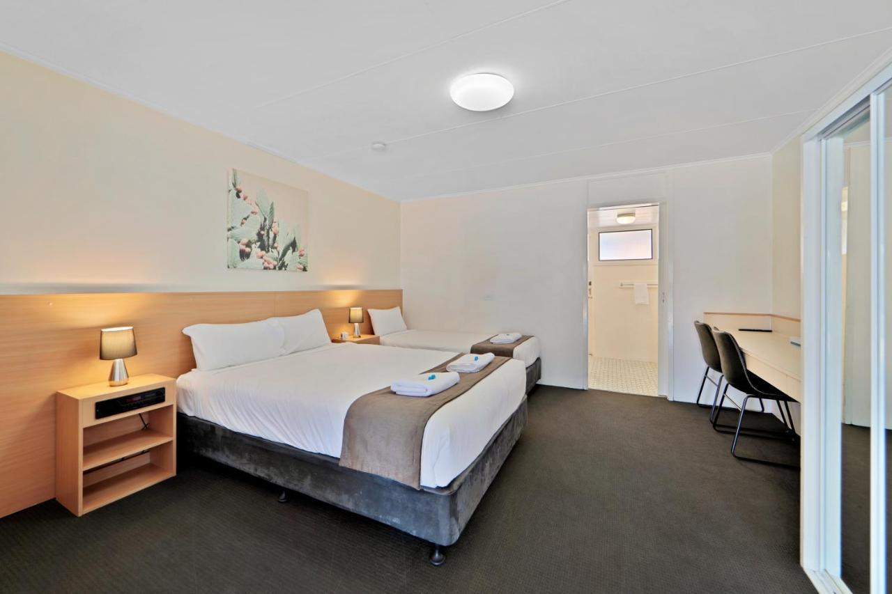 Oscar Motel Bundaberg Buitenkant foto