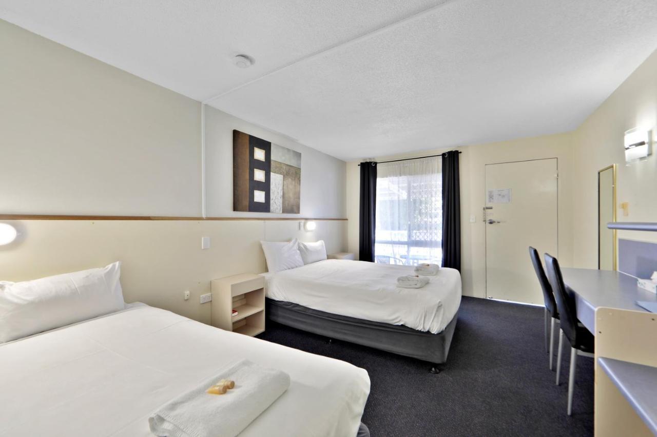 Oscar Motel Bundaberg Buitenkant foto