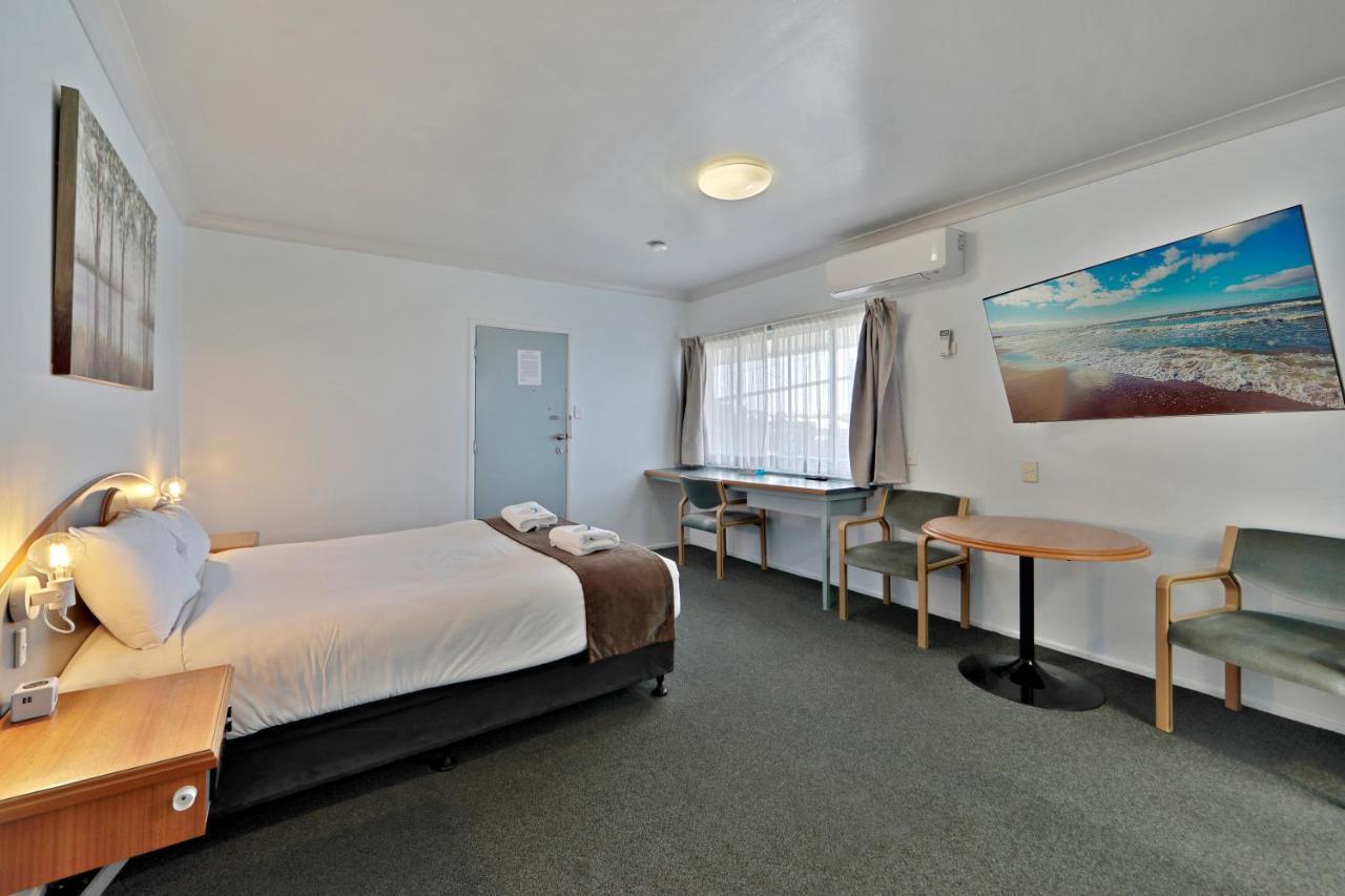 Oscar Motel Bundaberg Buitenkant foto