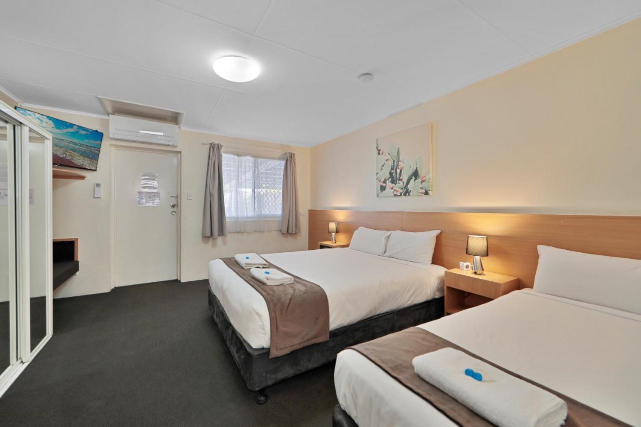 Oscar Motel Bundaberg Buitenkant foto