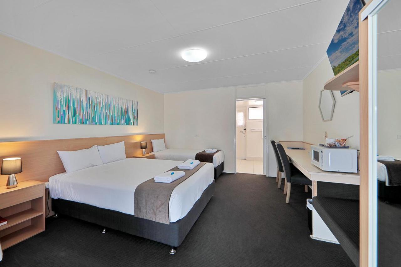 Oscar Motel Bundaberg Buitenkant foto