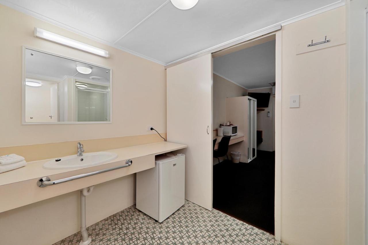 Oscar Motel Bundaberg Buitenkant foto